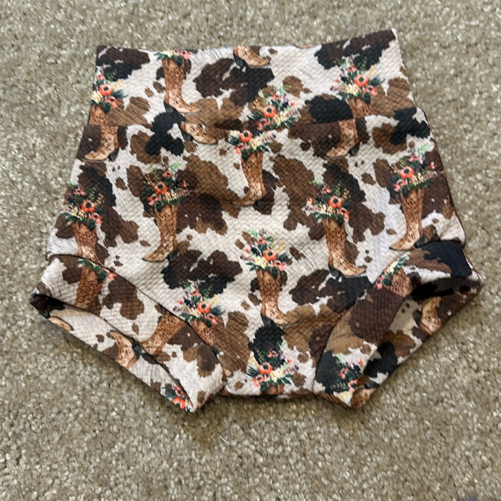Western shorts